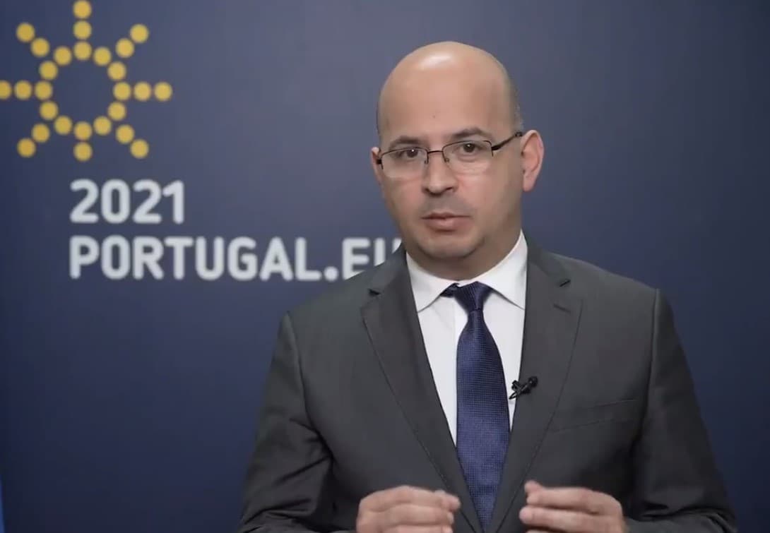 Ministro de Estado e das Finanças, João Leão, no vídeo divulgado na reunião de Ministros das Finanças da União Europeia (Ecofin), Lisboa, 16 fevereiro 2021