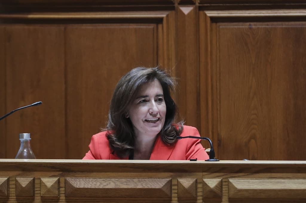 Ministra do Trabalho, Solidariedade e Segurança Social, Ana Mendes Godinho, na Comissão de Orçamento e Finanças, Assembleia da República, 25 outubro 2021 (Foto: Miguel A. Lopes/Lusa)