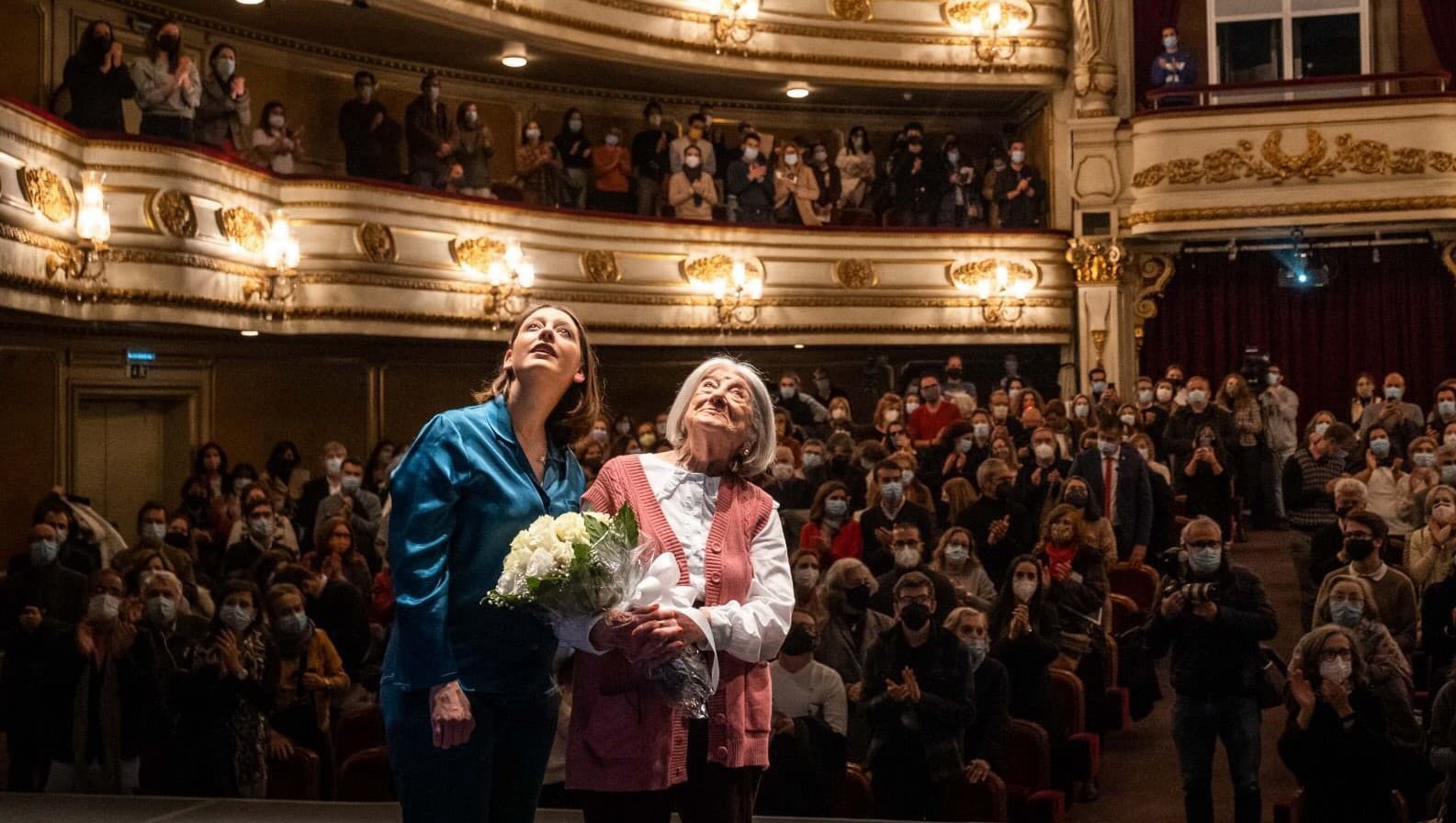 Despedida de Eunice Muñoz dos palcos, Lisboa, 28 novembro 2021
