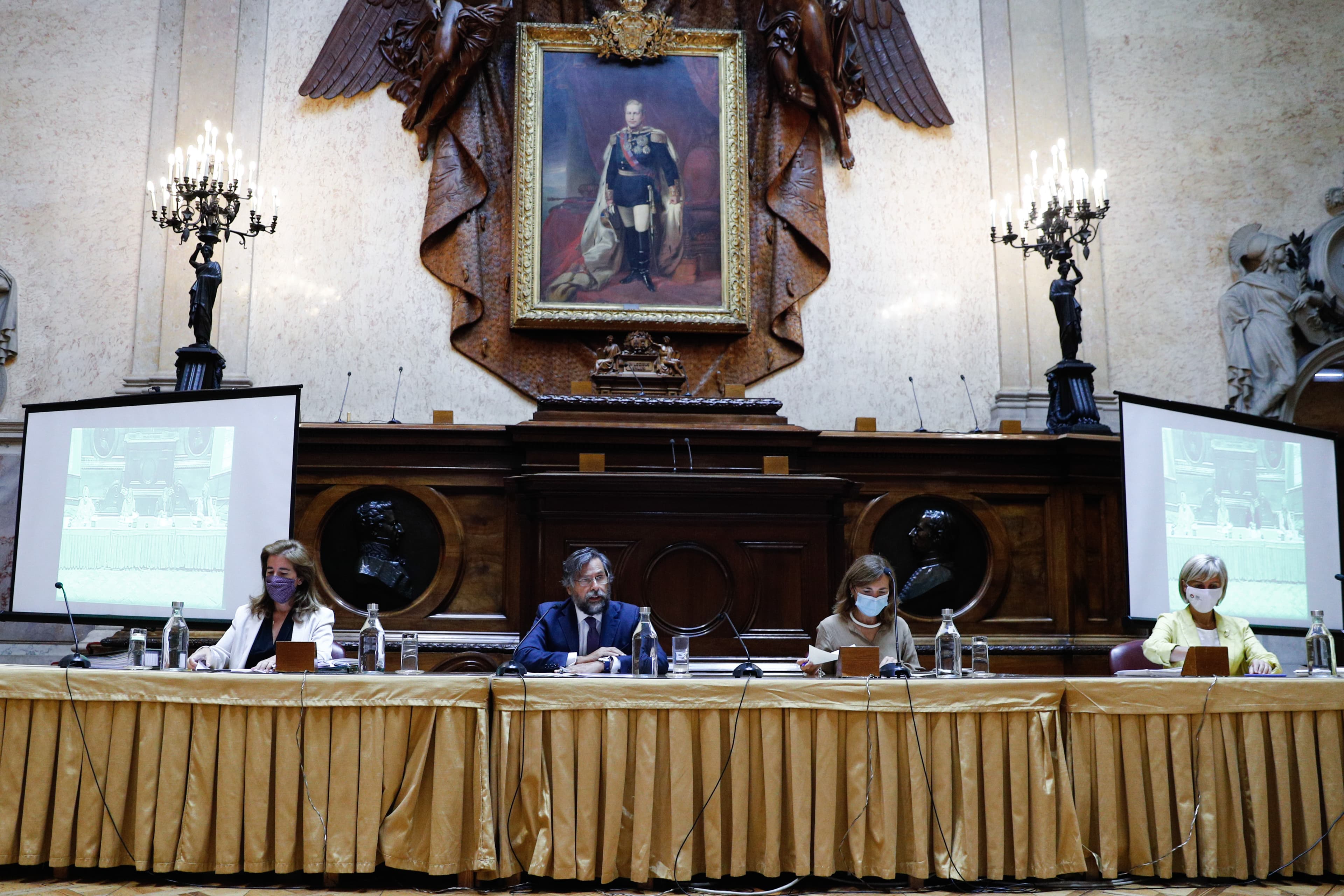 Ministra do Trabalho, Solidariedade e Segurança Social e da Saúde na audição conjunta da Comissão da Saúde, Lisboa, 16 setembro 2020. (Foto: António Cotrim/LUSA)
