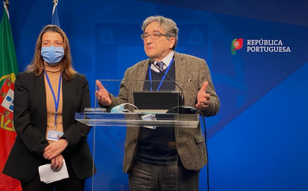 Ministro do Mar, Ricardo Serrão Santos, e Secretária de Estado das Pescas, Teresa Coelho, após o Conselho de Ministros das Pescas, Bruxelas, 14 dezembro 2021
