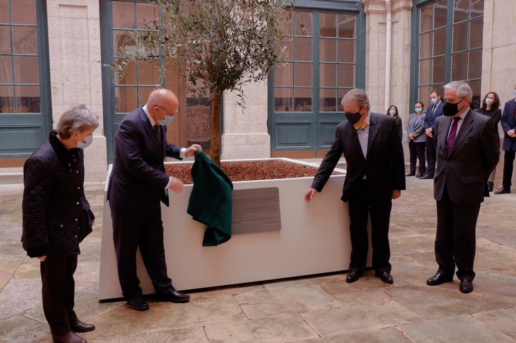 Ministro de Estado e dos Negócios Estrangeiros, Augusto Santos Silva, na inauguração do espaço de homenagem aos diplomatas salvadores no Palácio das Necessidades, Lisboa, 13 dezembro 2021