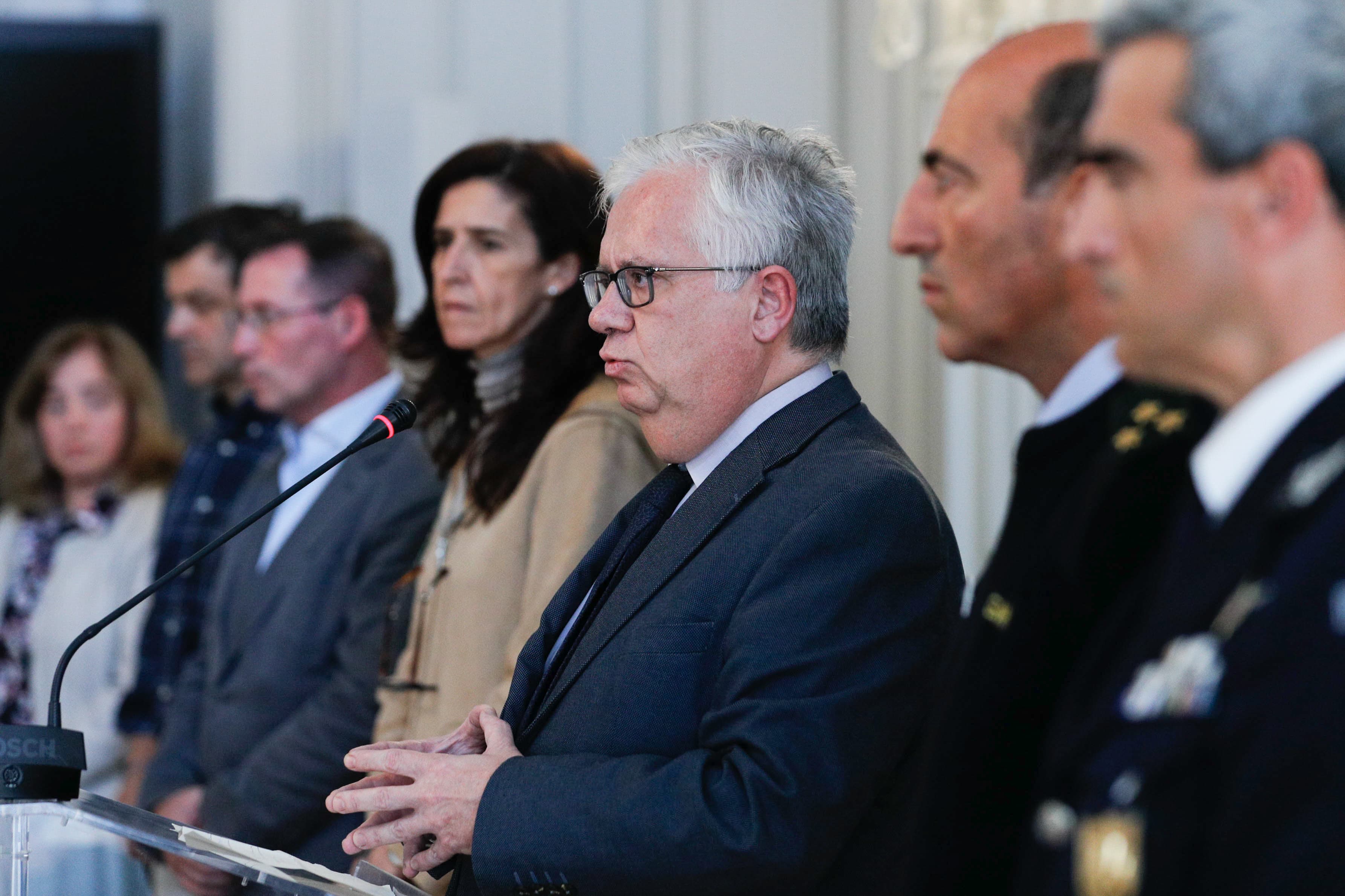 Ministro da Administração Interna, Eduardo Cabrita, na conferência de imprensa sobre aplicação das medidas extraordinárias e de caráter urgente, Lisboa, 15 março 2020, (Foto: António Cotrim/LUSA)