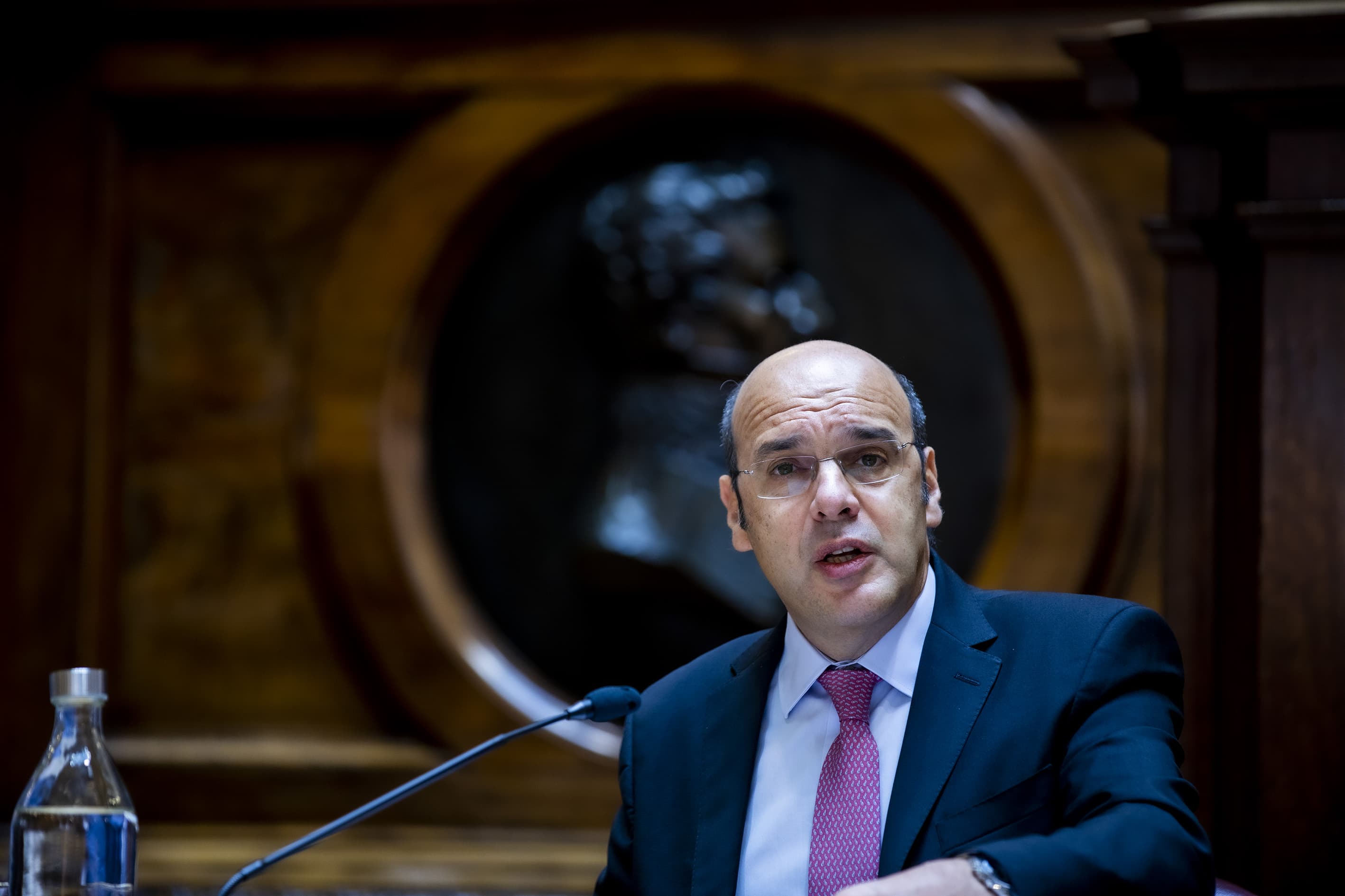 Ministro de Estado, da Economia e da Transição Digital, Pedro Siza Vieira, na Comissão de Economia, Inovação, Obras Públicas e Habitação da Assembleia da República, Lisboa, 5 maio 2021 (Foto: João Bica)