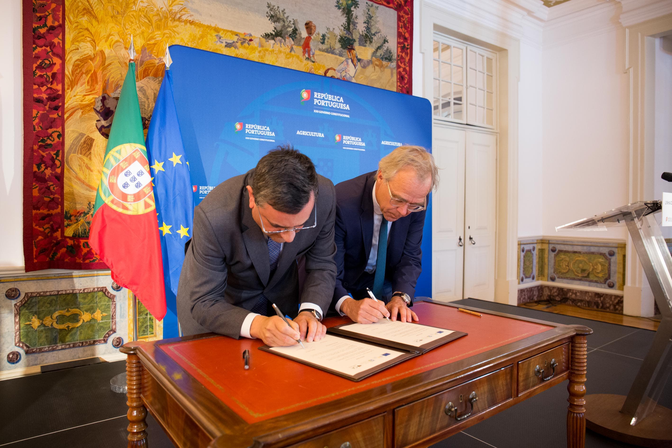 Assinatura da linha de crédito de 300 milhões de euros para a agricultura com o Banco Europeu de Investimento, Lisboa, 10 março 2020 (Foto: João Bica)
