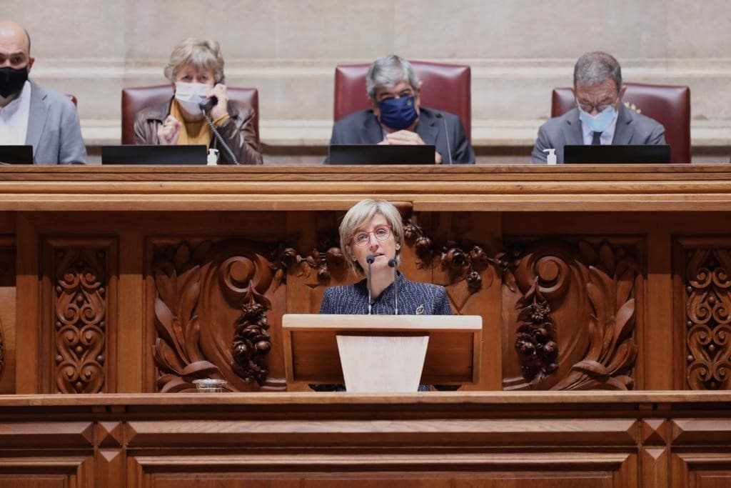 Ministra da Saúde, Marta Temido, na Assembleia da República, 19 novembro 2021