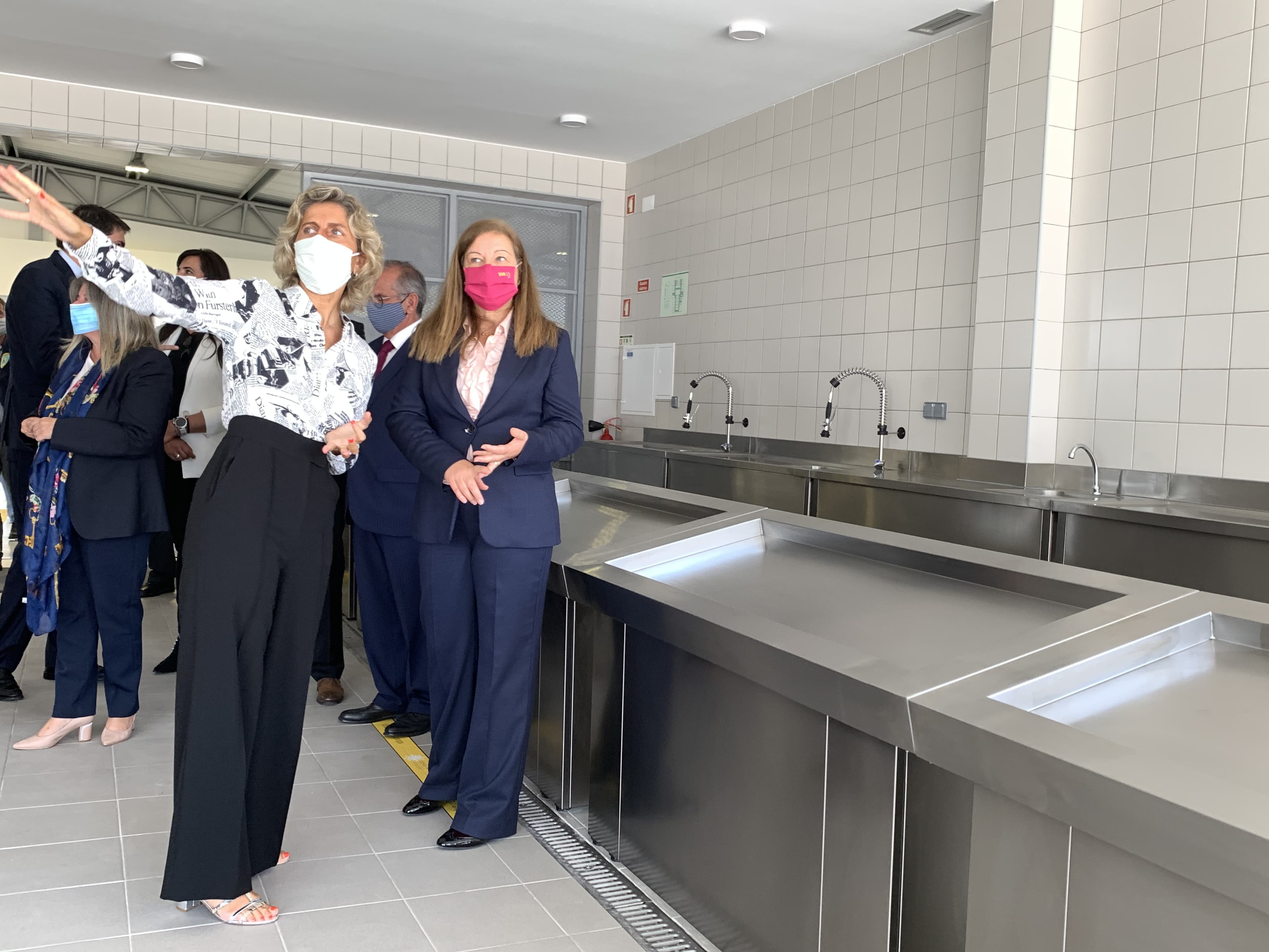 Inauguração do mercado municipal de Alcanena com a presença da Ministra da Coesão Territorial, Ana Abrunhosa, e do Secretário de Estado Adjunto e do Desenvolvimento Regional, Carlos Miguel, 6 outubro 2020