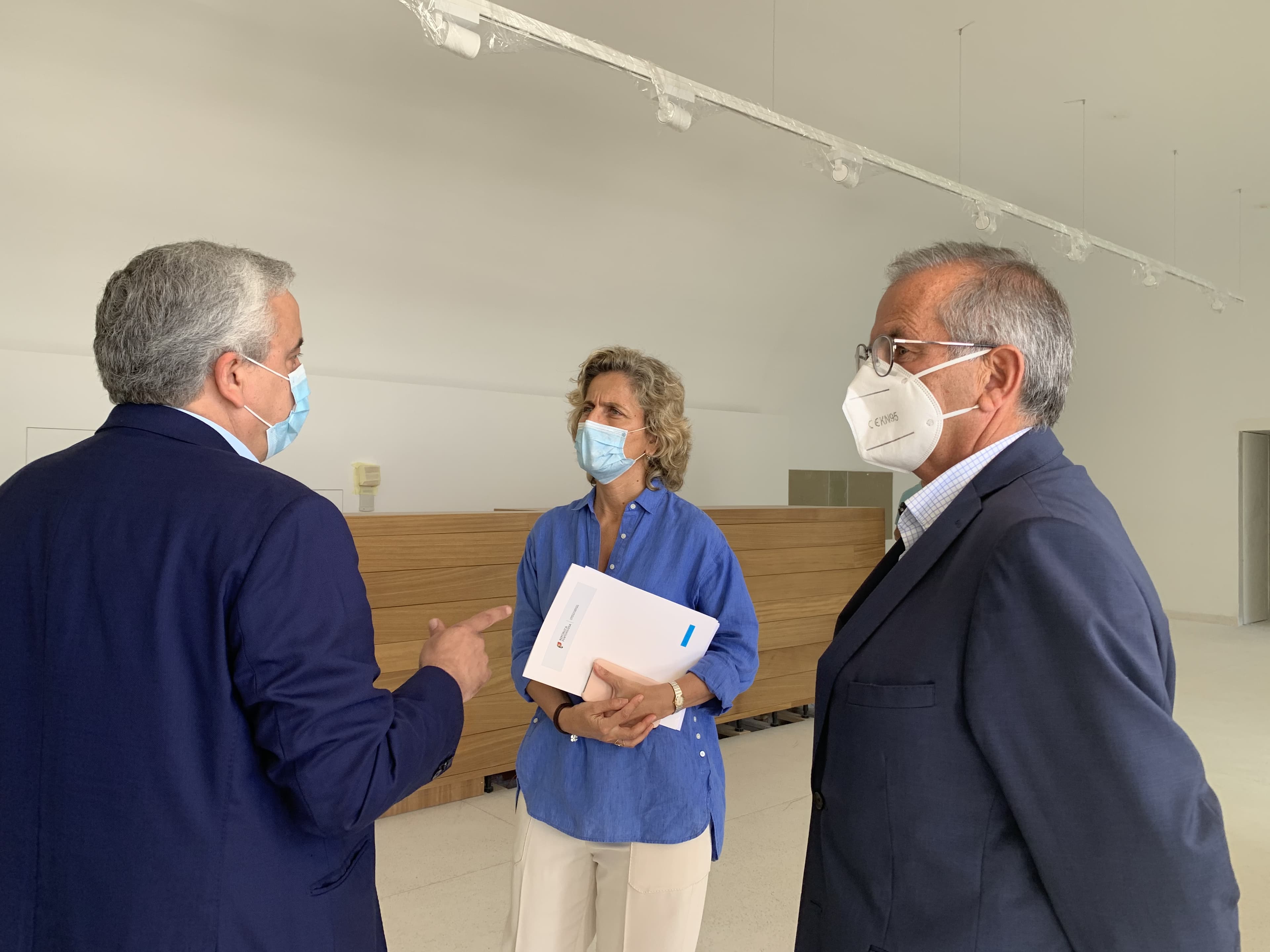 Ministra da Coesão Territorial, Ana Abrunhosa, e Secretários de Estado Carlos Miguel e Isabel Ferreira visitam um conjunto de obras que estão a ser feitas no município de Elvas, 8 junho 2020