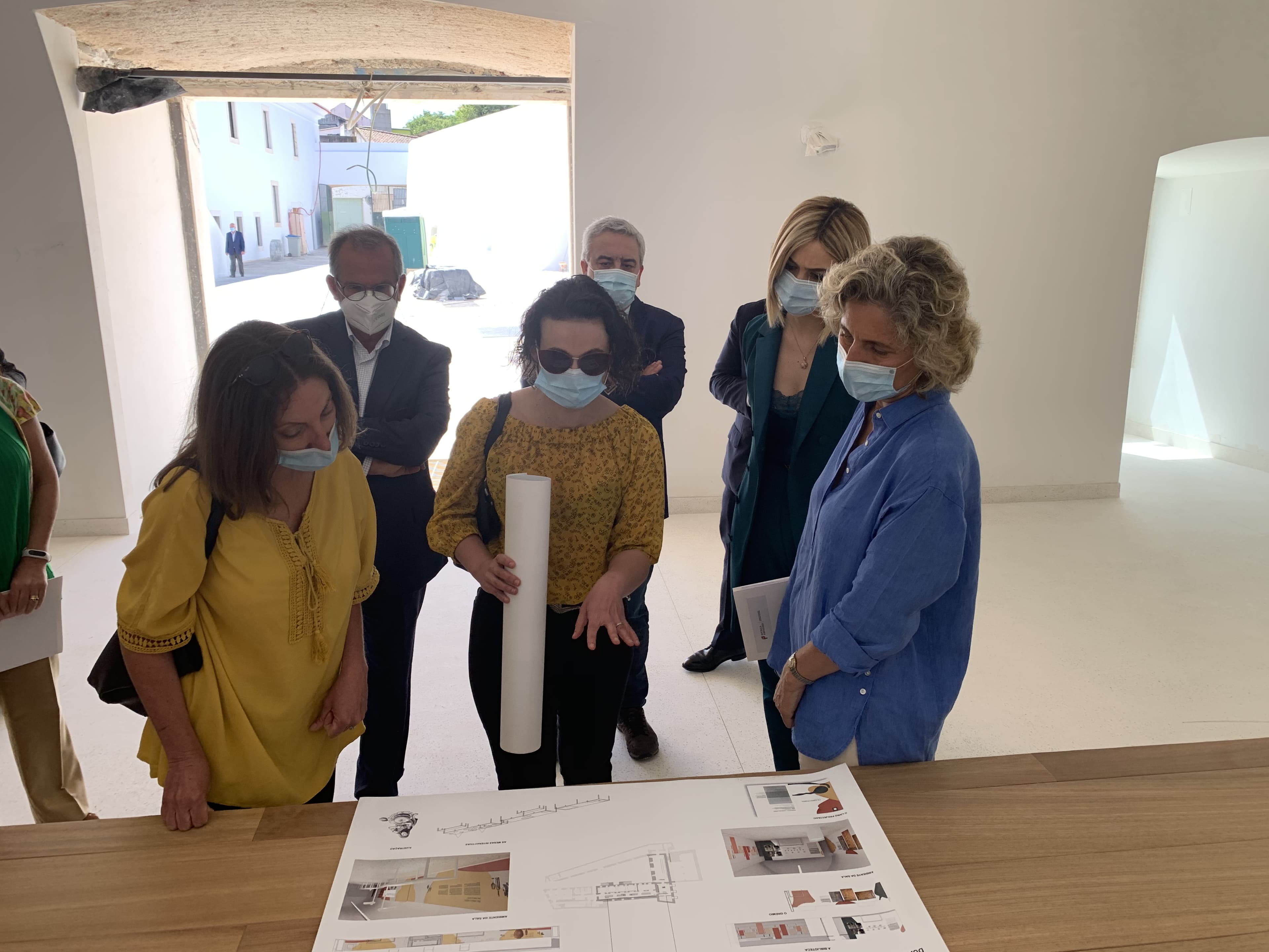 Ministra da Coesão Territorial, Ana Abrunhosa, e Secretários de Estado Carlos Miguel e Isabel Ferreira visitam um conjunto de obras que estão a ser feitas no município de Elvas, 8 junho 2020