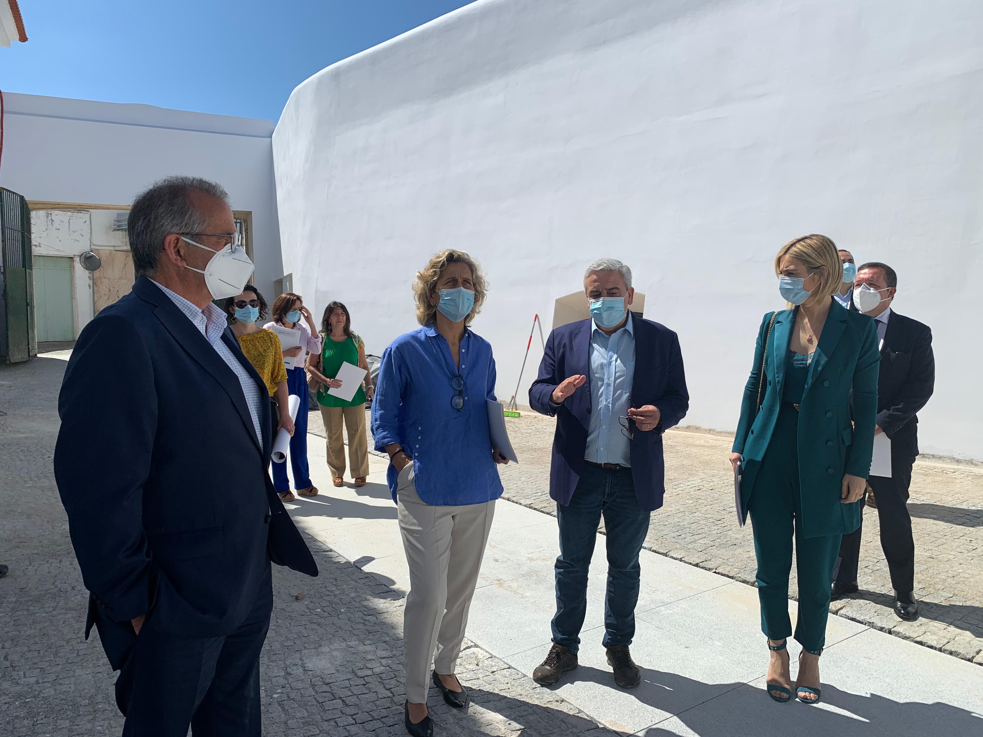 Ministra da Coesão Territorial, Ana Abrunhosa, e Secretários de Estado Carlos Miguel e Isabel Ferreira visitam um conjunto de obras que estão a ser feitas no município de Elvas, 8 junho 2020