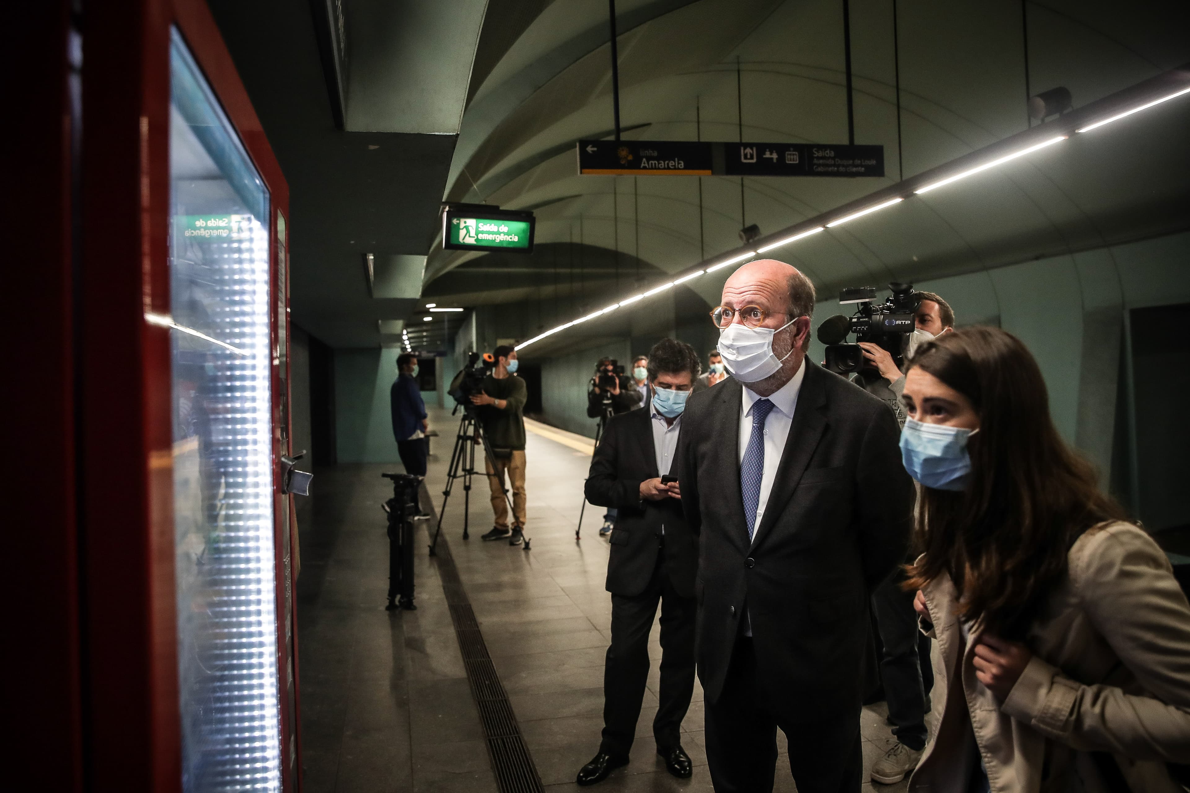 O Ministro do Ambiente e da Ação Climática, José Pedro Matos Fernandes, na estação do metro Marquês de Pombal, Lisboa, 4 maio 2020.(Foto: Mário Cruz/LUSA)