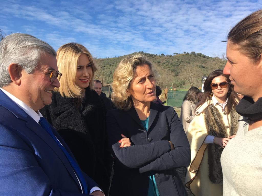 Ministra da Coesão Territorial, Ana Abrunhosa, e Secretária de Estado da Valorização do Interior, Isabel Ferreira, durante a visita a Idanha-a-Nova, 17 dezembro 2019