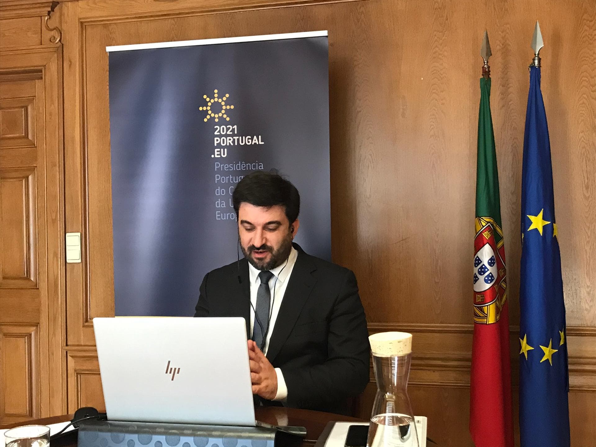 Ministro da Educação, Tiago Brandão Rodrigues, ao intervir na reunião «Construindo Competências para o Futuro», 20 abril 2021