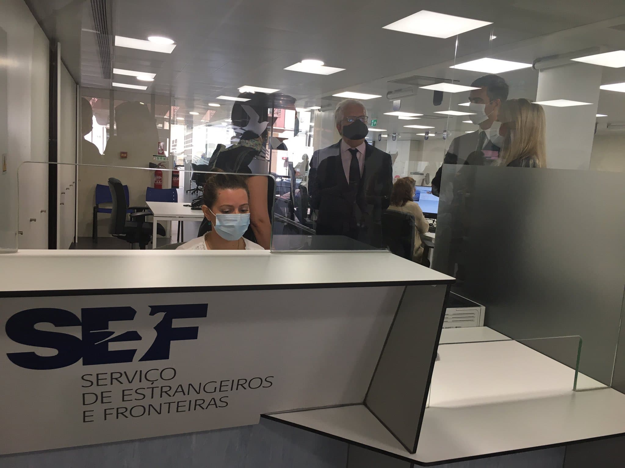 Ministro da Administração Interna, Eduardo Cabrita, na visita ao SEF, Oeiras, 23 junho 2020