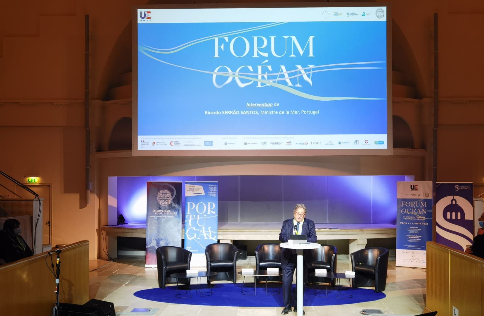 Ministro do Mar, Ricardo Serrão Santos, no no Fórum Oceano, Paris. 4 março 2022