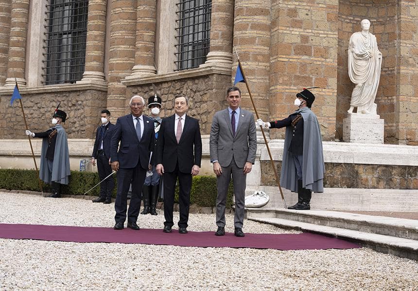 Primeiro-Ministro António Costa com os Chefes de Governo de Itália, Mario Draghi, e de Espanha, Pedro Sanchez, para discutir medidas de controlo dos preços das energias, Roma, 18 março 2022 (Foto: Governo Itália)