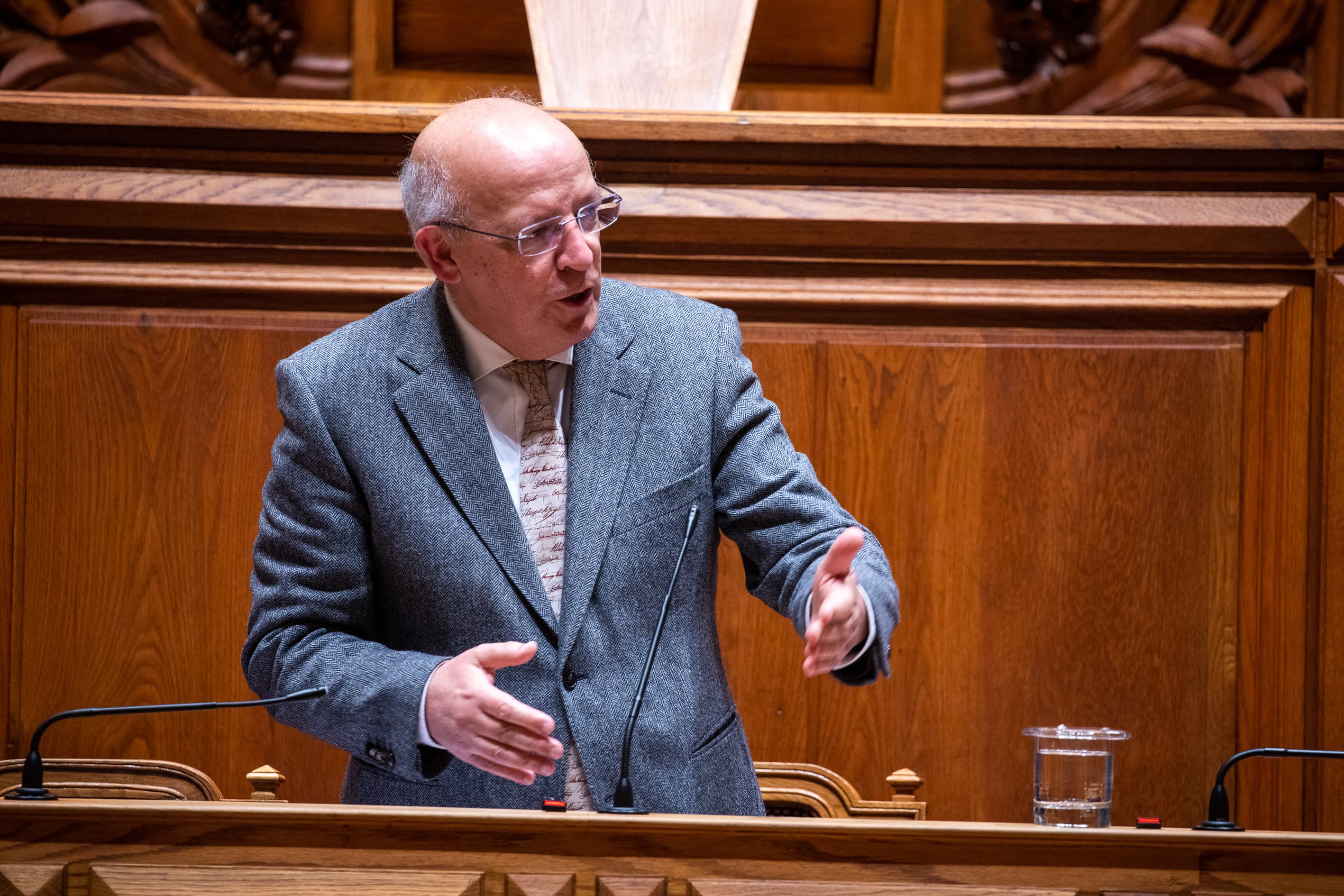 Ministro de Estado e dos Negócios Estrangeiros, Augusto Santos Silva, na sessão plenária na Assembleia da República, 3 março 2021
