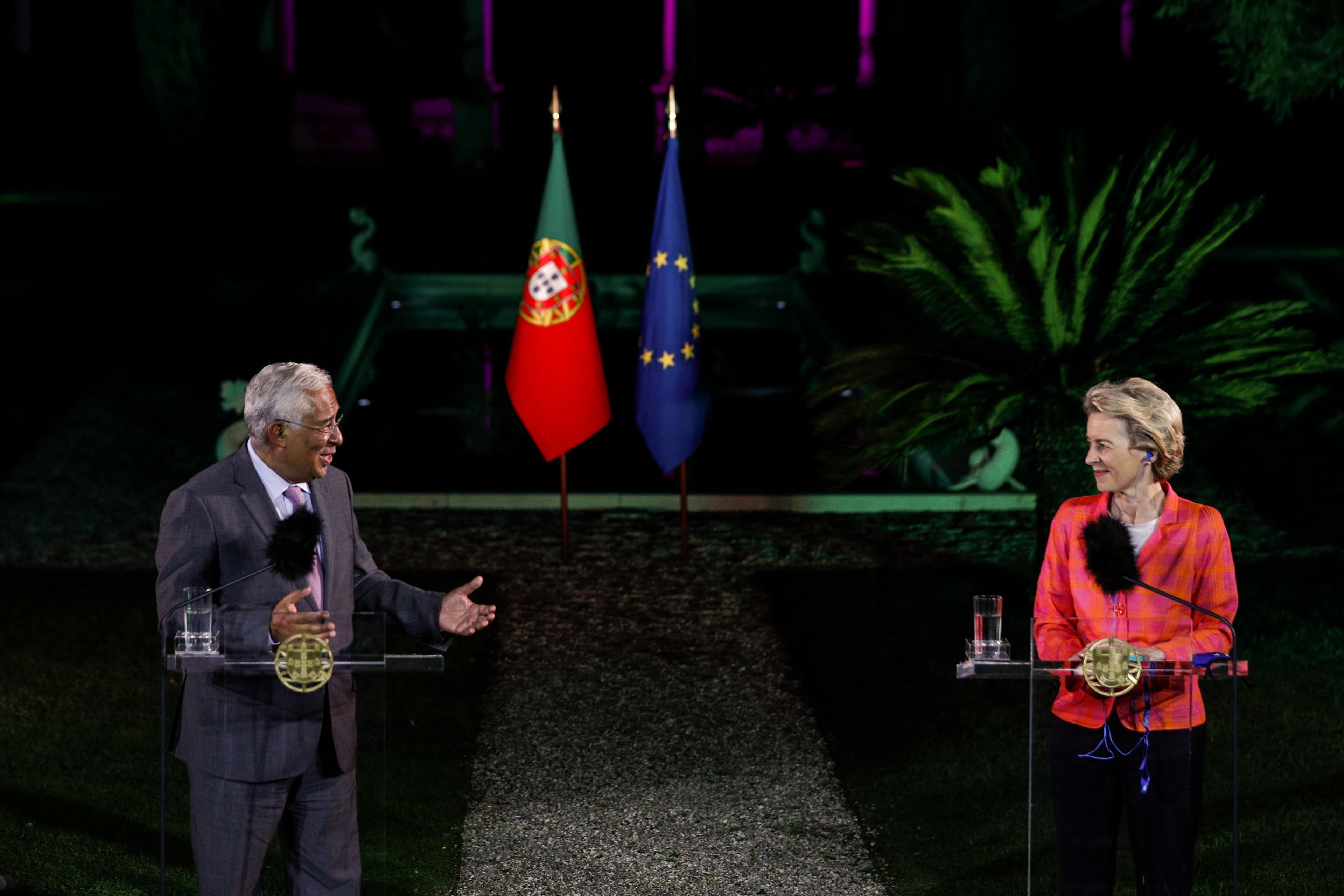 Primeiro-Ministro António Costa e Presidente da Comissão Europeia, Ursula Von der Leyen, durante a conferência de imprensa conjunta, Lisboa, 28 setembro 2020 (Foto: António Cotrim/Lusa)