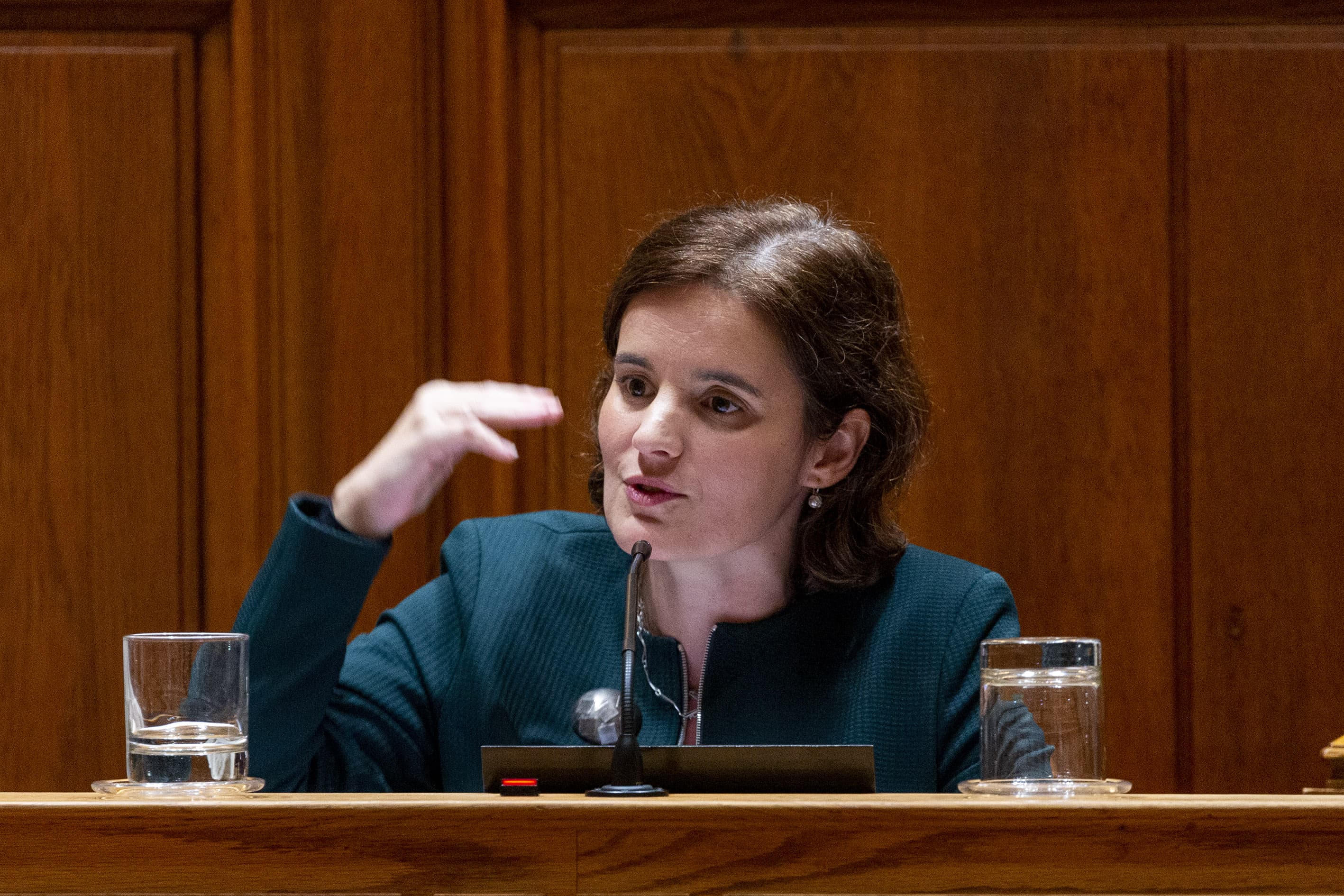 Ministra de Estado e da Presidência, Mariana Vieira da Silva, durante o debate na especialidade do Orçamento do Estado para 2020, Lisboa, 23 janeiro 2020