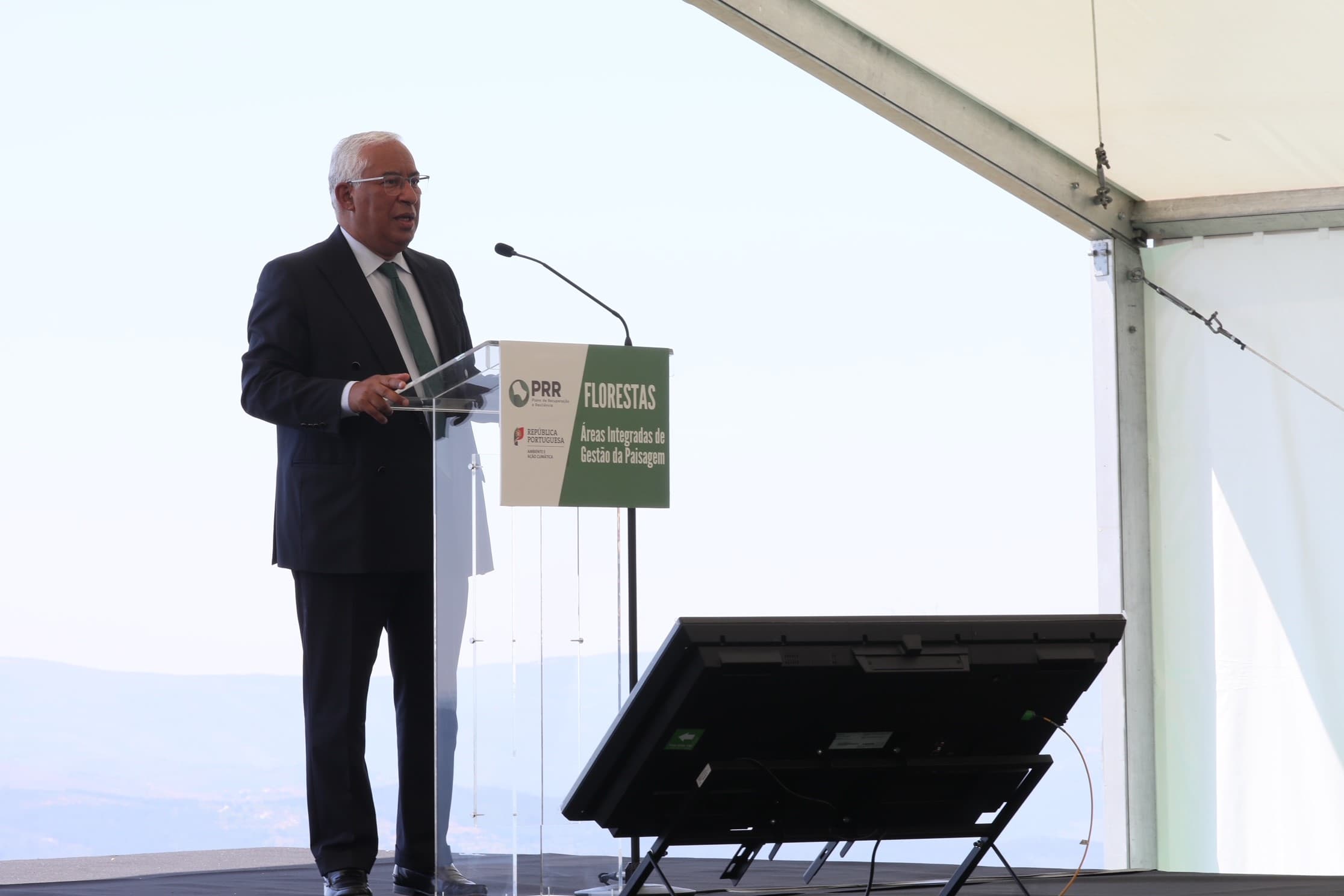 Primeiro-Ministro António Costa discursa na apresentação da componente floresta do Plano de Recuperação e Resiliência, Pampilhosa da Serra, 19 julho 2021 (Foto: João Bica)