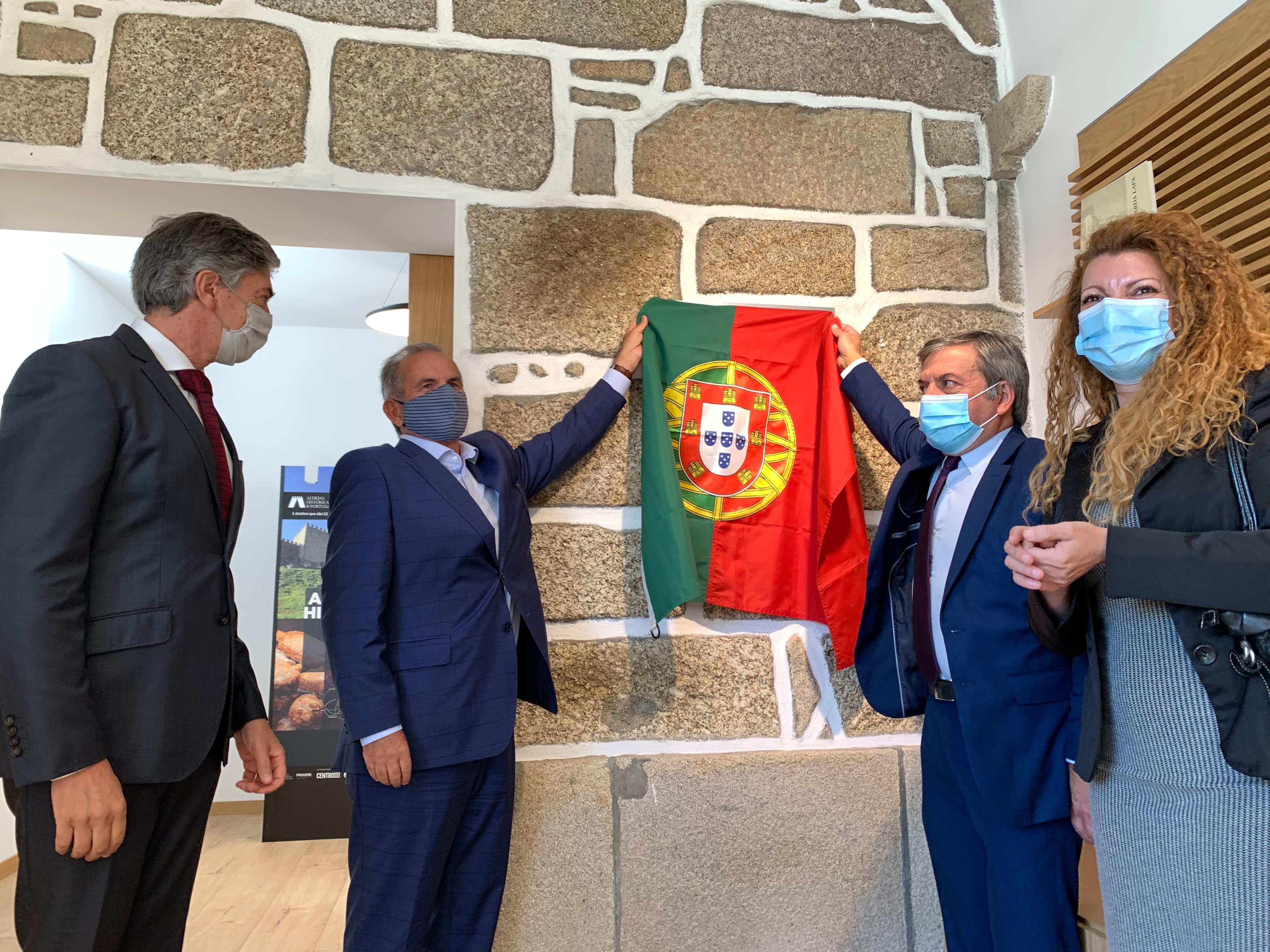 Secretário de Estado Adjunto e do Desenvolvimento Regional, Carlos Miguel, durante a visita a Trancoso, 25 setembro 2020