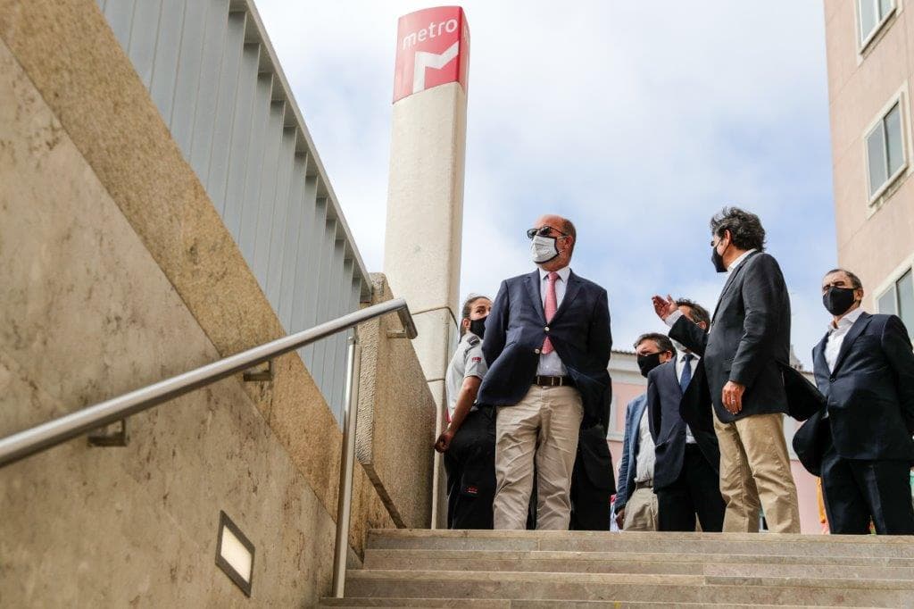 Ministro do Ambiente e da Ação Climática, Matos Fernandes, na reabertura do átrio norte da estação de Metro do Areeiro, Lisboa, 28 agosto 2020 (Foto: Tiago Petinga/Lusa)
