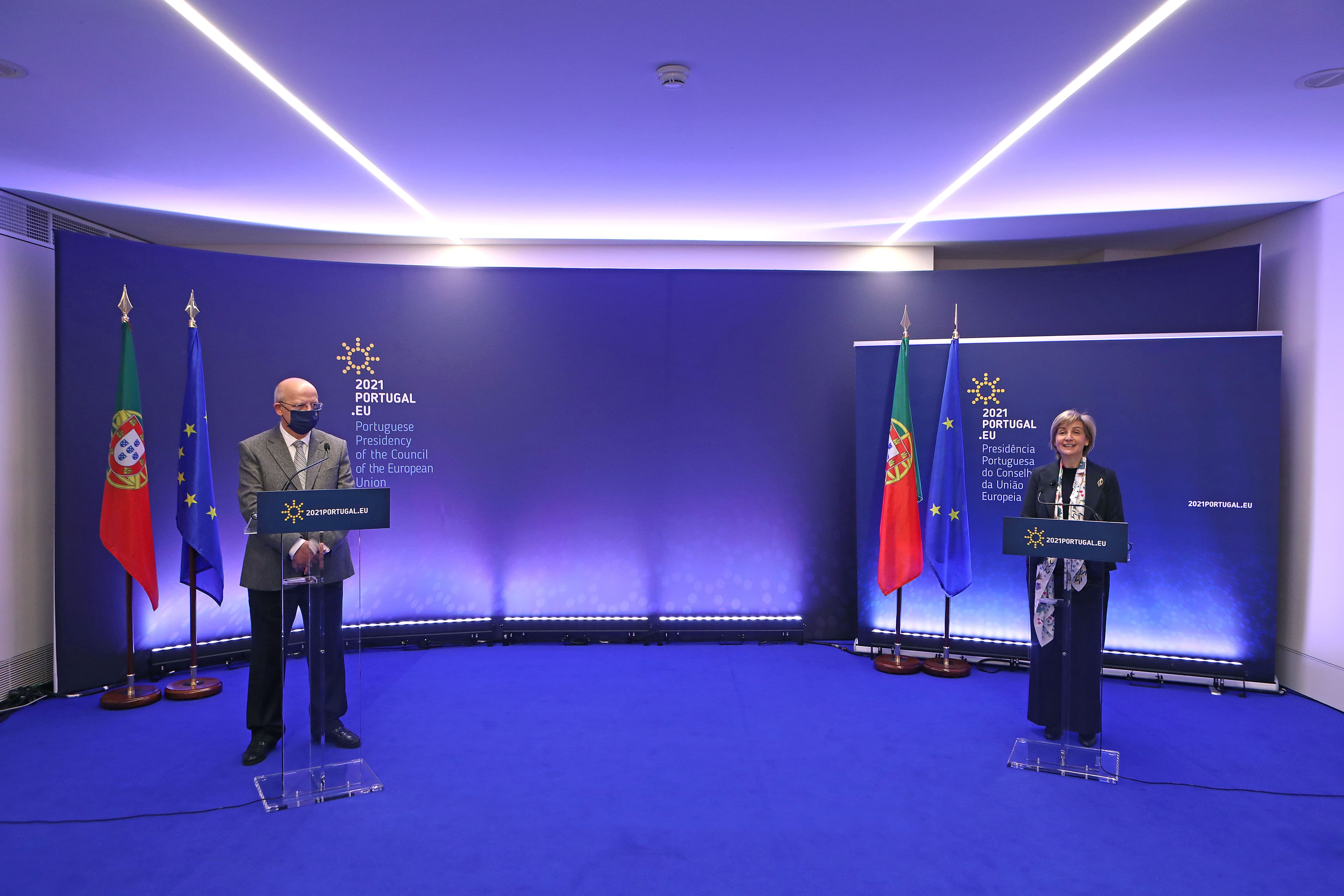 Ministro de Estado e dos Negócios Estrangeiros, Augusto Santos Silva, e Ministra da Saúde, Marta Temido, na Conferência sobre Saúde Global, Lisboa, 25 março 2021 (Foto: António Pedro Santos/Lusa)