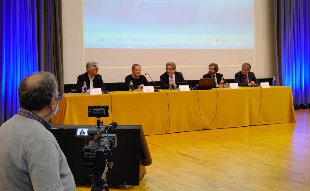 Ministro do Mar, Ricardo Serrão Santos, na conferência «O Oceano e o Clima» Vila Real, 17 de março de 2022