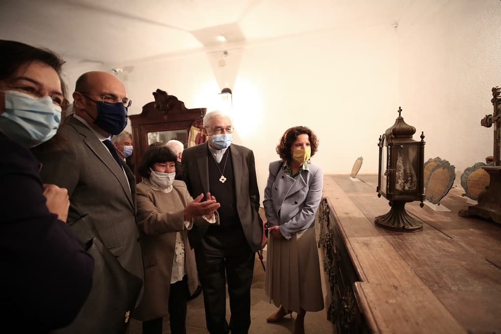 Ministro da Economia e da Transição Digital, Pedro Siza Vieira, e Secretária de Estado do Turismo, Rita Marques, no lançamento do concurso para concessão do Santuário do Cabo Espichel, Sesimbra, 18 maio 2021 (Foto: João Bica)