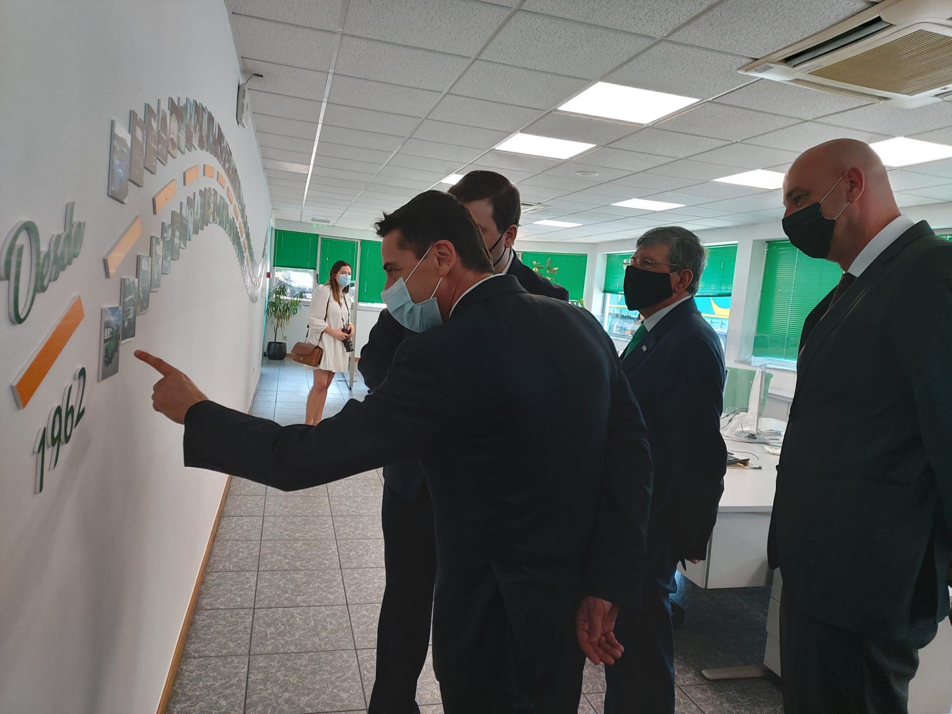 Secretário de Estado do Planeamento, José Gomes Mendes, visita empresa Torrestir, Braga, 30 maio 2020