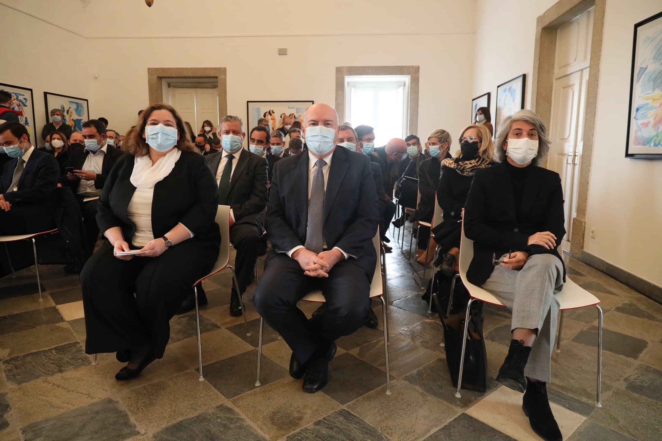 Ministra da Administração Pública, Alexandra Leitão, e Ministra da Cultura, Graça Fonseca, na cerimónia de assinatura de autos de transferência de competências na área da Cultura, Castelo Branco, 15 março 2022, (foto: João Bica)
