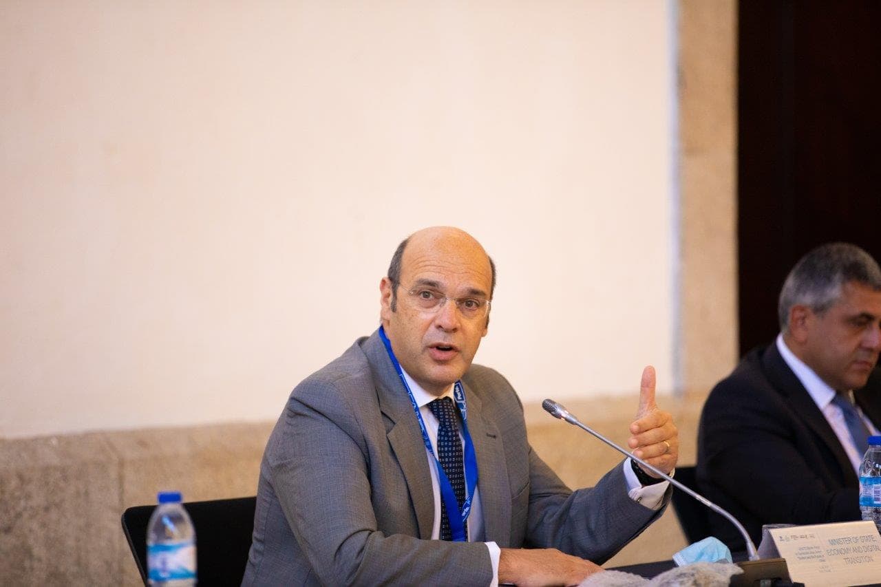 Ministro de Estado da Economia e da Transição Digital, Pedro Siza Vieira, no Fórum de Presidentes de Câmara, Porto, 9 julho 2021