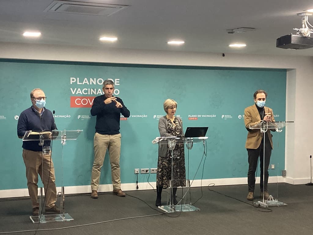 Ministra da Saúde, Marta Temido, na conferência de imprensa para fazer ponto da situação da Covid-19 em Portugal, Lisboa, 17 dezembro 2021