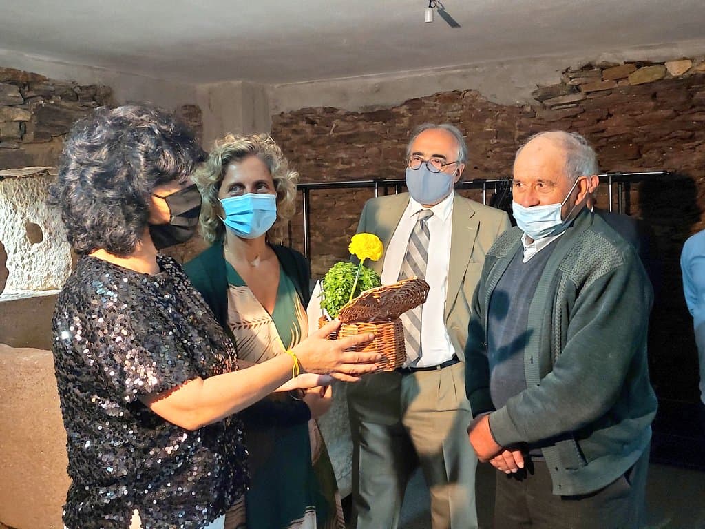 Ministra da Coesão Territorial, Ana Abrunhosa, durante a entrega de casas reconstruídas em Arouca, 24 junho 2020