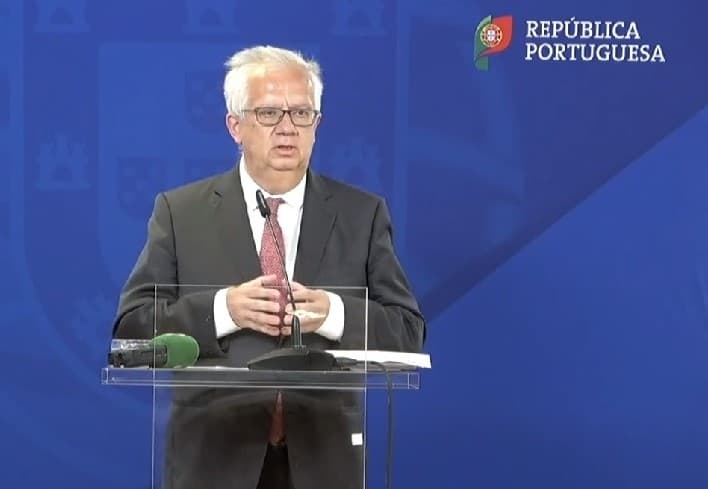 Ministro da Administração Interna, Eduardo Cabrita, na conferência de imprensa após reunião de ministros do Interior da UE sobre o Afeganistão, Bruxelas, 31 agosto 2021