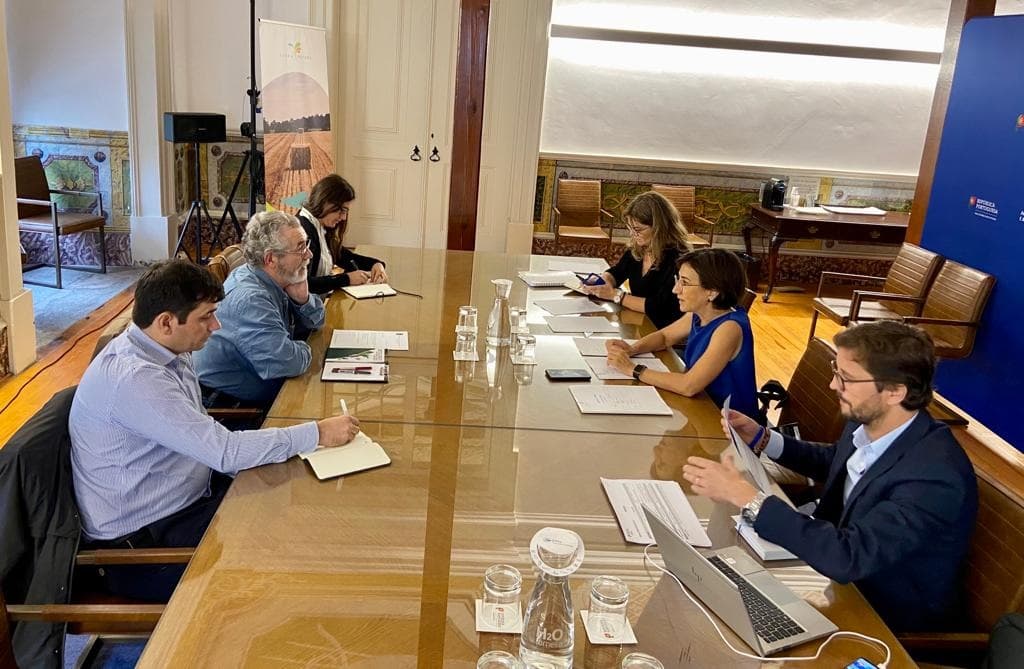 Ministra da Agricultura e da Alimentação, Maria do Céu Antunes, reuniu-se com a Confederação Nacional de Agricultura para debater medidas para a Pequena e Média Agricultura, Lisboa, 21 outubro 2022