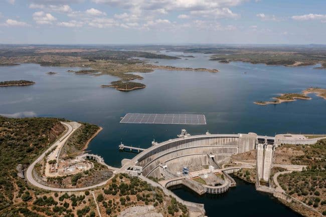 Alqueva vai ter o maior projeto fotovoltaico flutuante da Europa