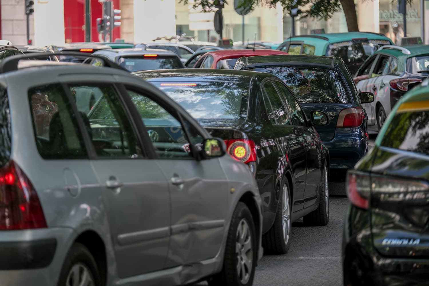 O excesso de velocidade é a a principal causa de um terço de todos os acidentes mortais na estrada (foto: Diana Quintela)