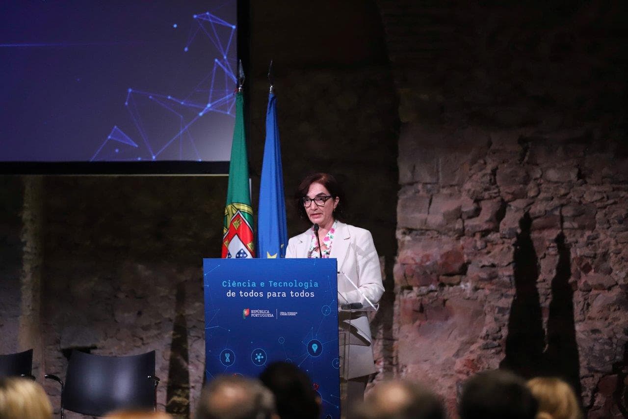 Ministra da Ciência, Tecnologia e Ensino Superior, Elvira Fortunato, na sessão do Dia Mundial da Ciência e Dia Nacional da Cultura Científica, Lisboa, 24 novembro 2022