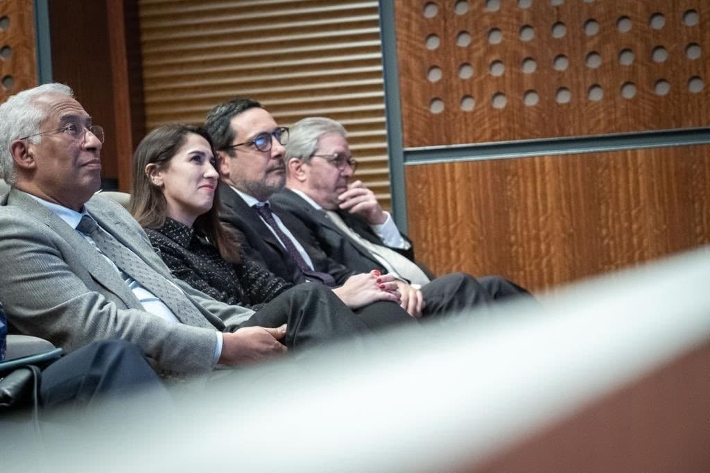 Primeiro-Ministro e membros do Governo na assinatura do acordo para construção e reabilitação de fogos para habitação acessível na Comunidade Intermunicipal das Beiras e Serra da Estrela, Fundão, 25 janeiro 2023