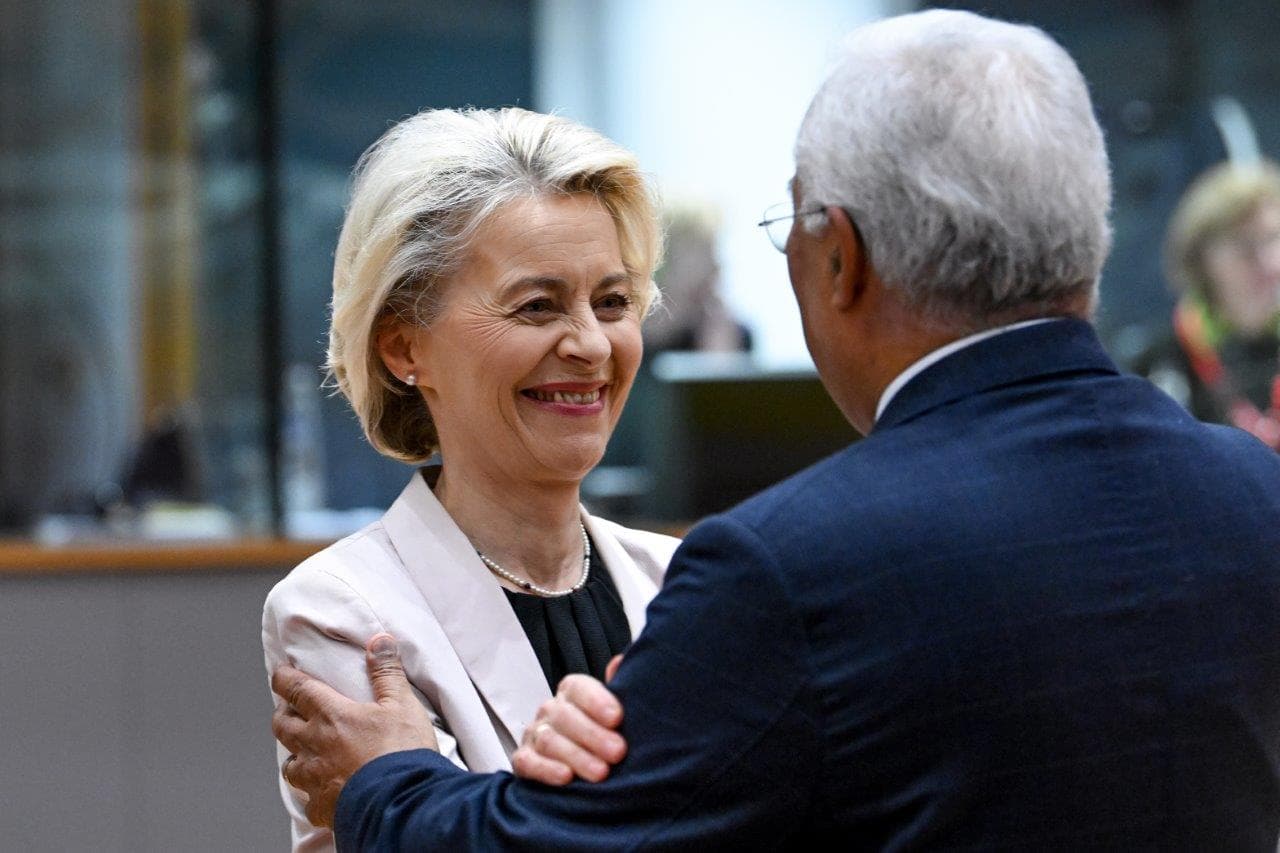Primeiro-Ministro António Costa com a Presidente da Comissão Europeia, Ursula von der Leyen, Conselho Europeu, Bruxelas, 27 outubro 2023 (Foto: União Europeia)