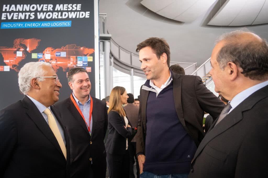 Primeiro-Ministro António Costa e Ministro da Economia e do Mar, António Costa Silva, com empresário na Hannover Messe, 29 maio 2022
