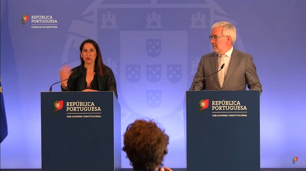 Ministra da Habitação, Marina Gonçalves, e Secretário de Estado da Digitalização e Modernização Administrativa, Mário Campolargo, na apresentação das medidas Simplex, Lisboa, 28 abril 2023