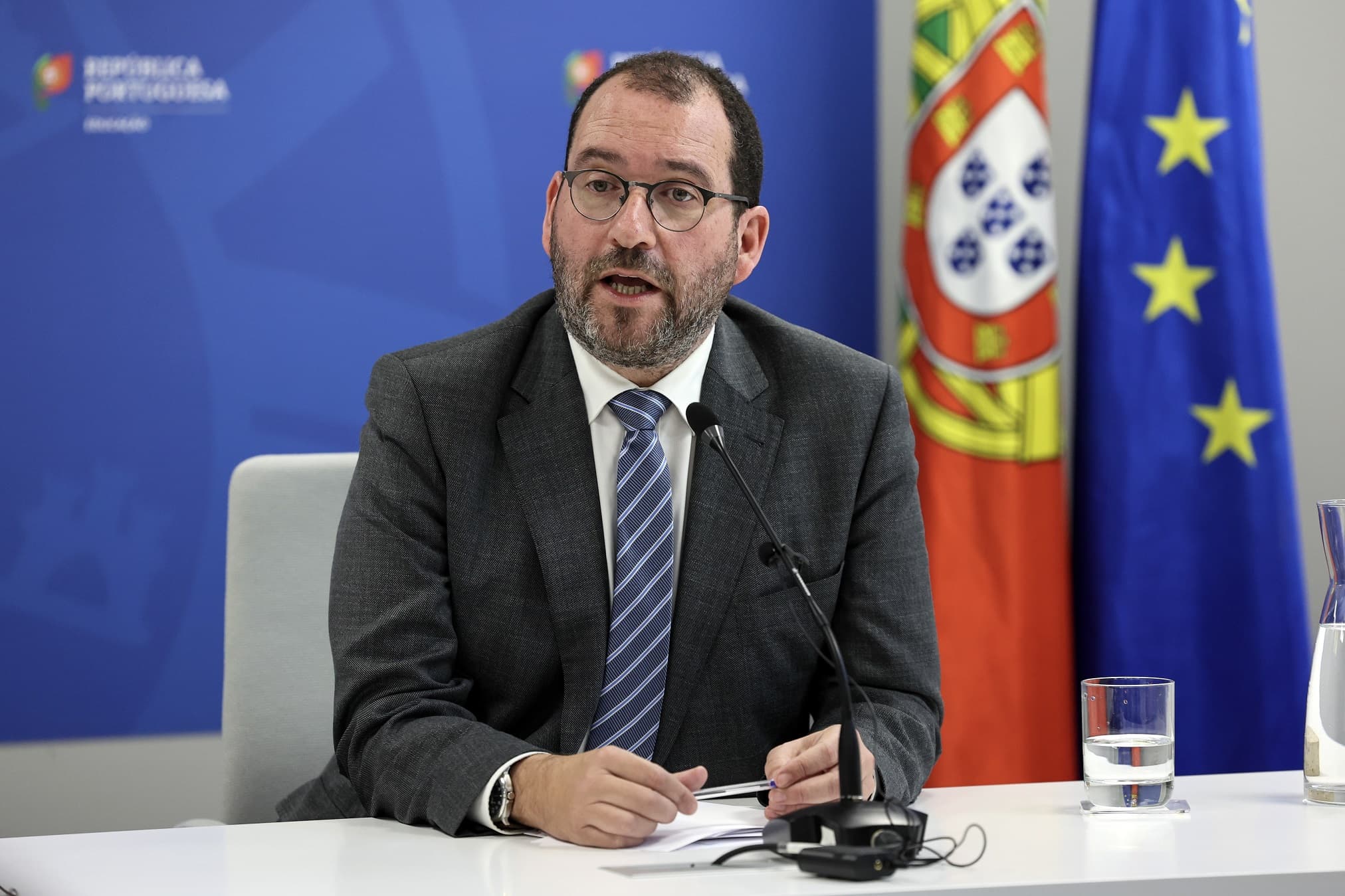 Ministro da Educação, João Costa, fala em conferência de imprensa no âmbito das negociações com as estruturas sindicais, Lisboa, 18 janeiro 2023 (foto: Inácio Rosa/ Lusa)