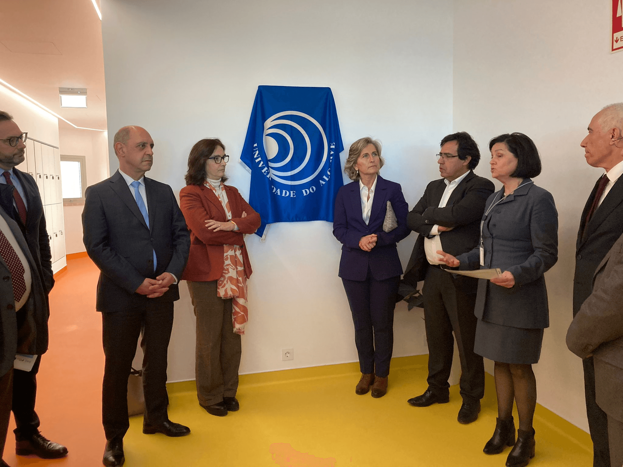 Ministra da Ciência, Tecnologia e Ensino Superior, Elvira Fortunato, na inauguração do Centro de Simulação UAlg Tec Health, com o Ministro da Saúde, Manuel Pizarro, e a Ministra da Coesão Territorial, Ana Abrunhosa, Faro, 1 março 2023
