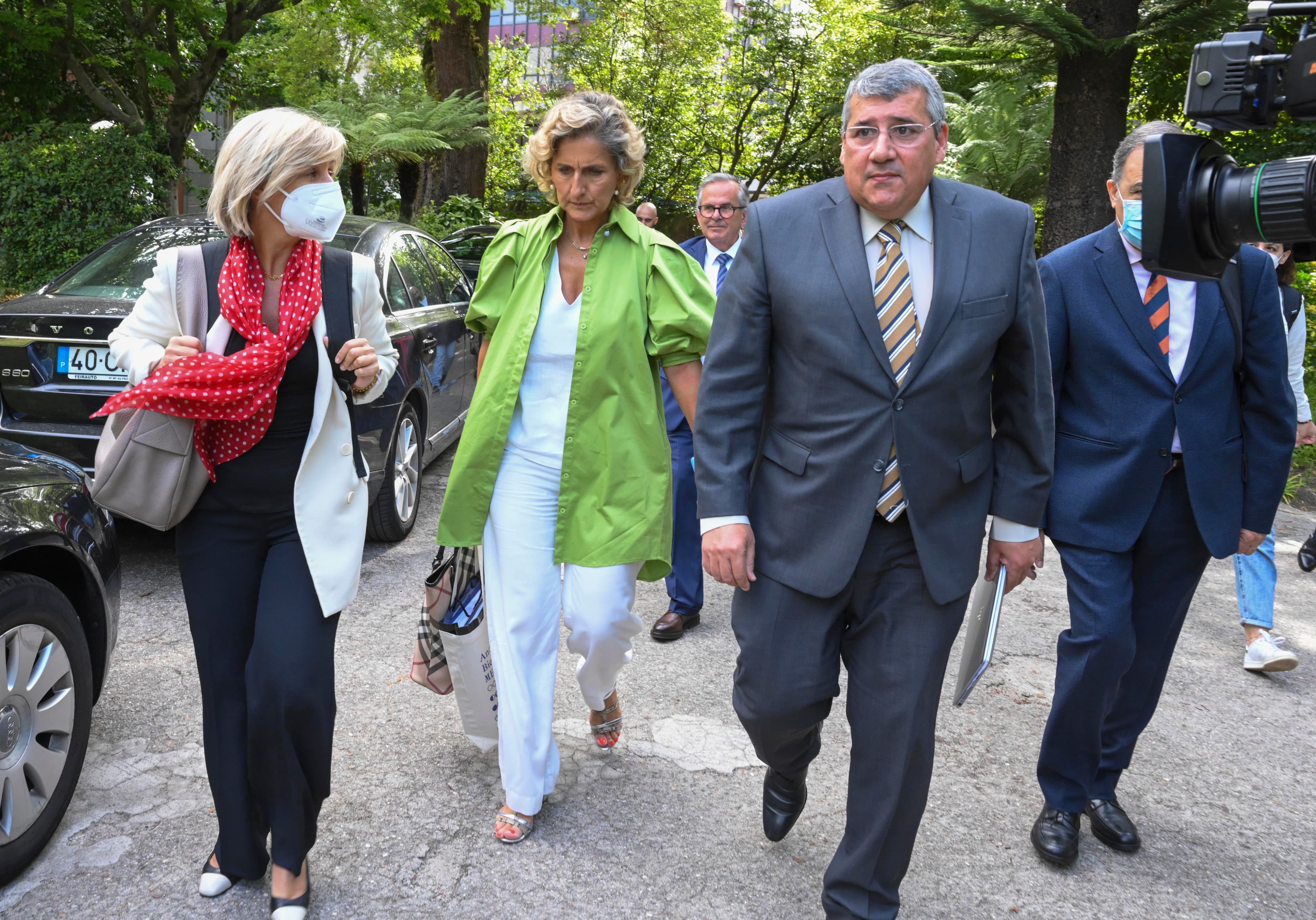 Ministra da Coesão Territorial, Ana Abrunhosa, Ministra da Saúde, Marta Temido, e Secretário de Estado das Autarquias Locais e do Ordenamento do Território, Carlos Miguel, reúnem-se com municípios, Porto, 21 junho 2022