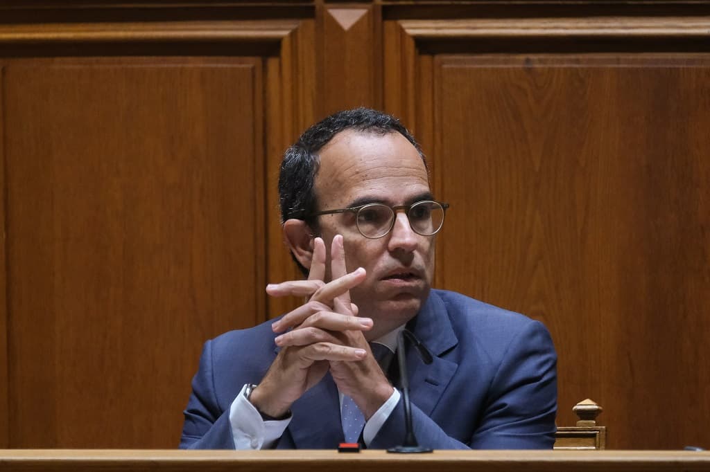 Ministro da Cultura, Pedro Adão e Silva, numa audição na Assembleia da República no âmbito da apreciação, na especialidade, do Orçamento do Estado para 2022, Assembleia da República, 11 maio 2022 (Foto: Mário Cruz/Lusa)