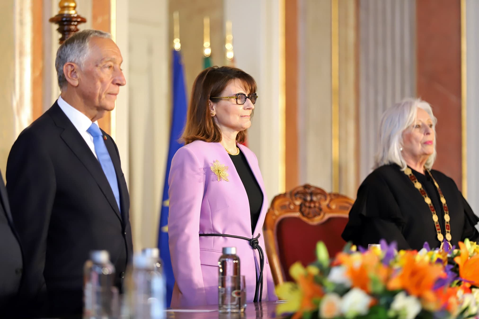 Ministra da Justiça, Catarina Sarmento e Castro, acompanhada pelo Presidente da República, Marcelo Rebelo de Sousa, na cerimónia de abertura do novo Ano Judicial, 11 janeiro 2022 (foto: Supremo Tribunal de Justiça)