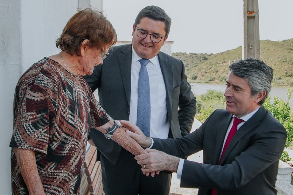 Ministro da Administração Interna, José Luís Carneiro, visita idosos abrangidos pelo «Projeto + Próximo», Alcoutim, 24 maio 2022