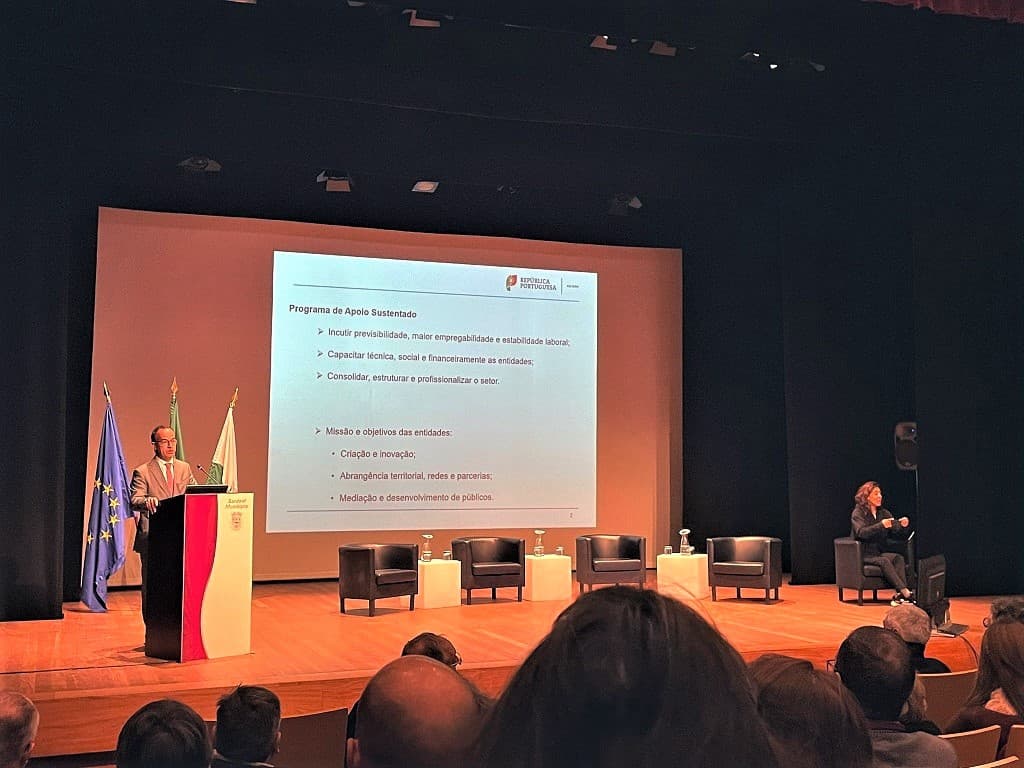 Ministro da Cultura, Pedro Adão e Silva, na apresentação dos resultados preliminares globais dos Apoios Sustentados às Artes no ciclo 2023-2026, Sardoal, 5 dezembro 2022